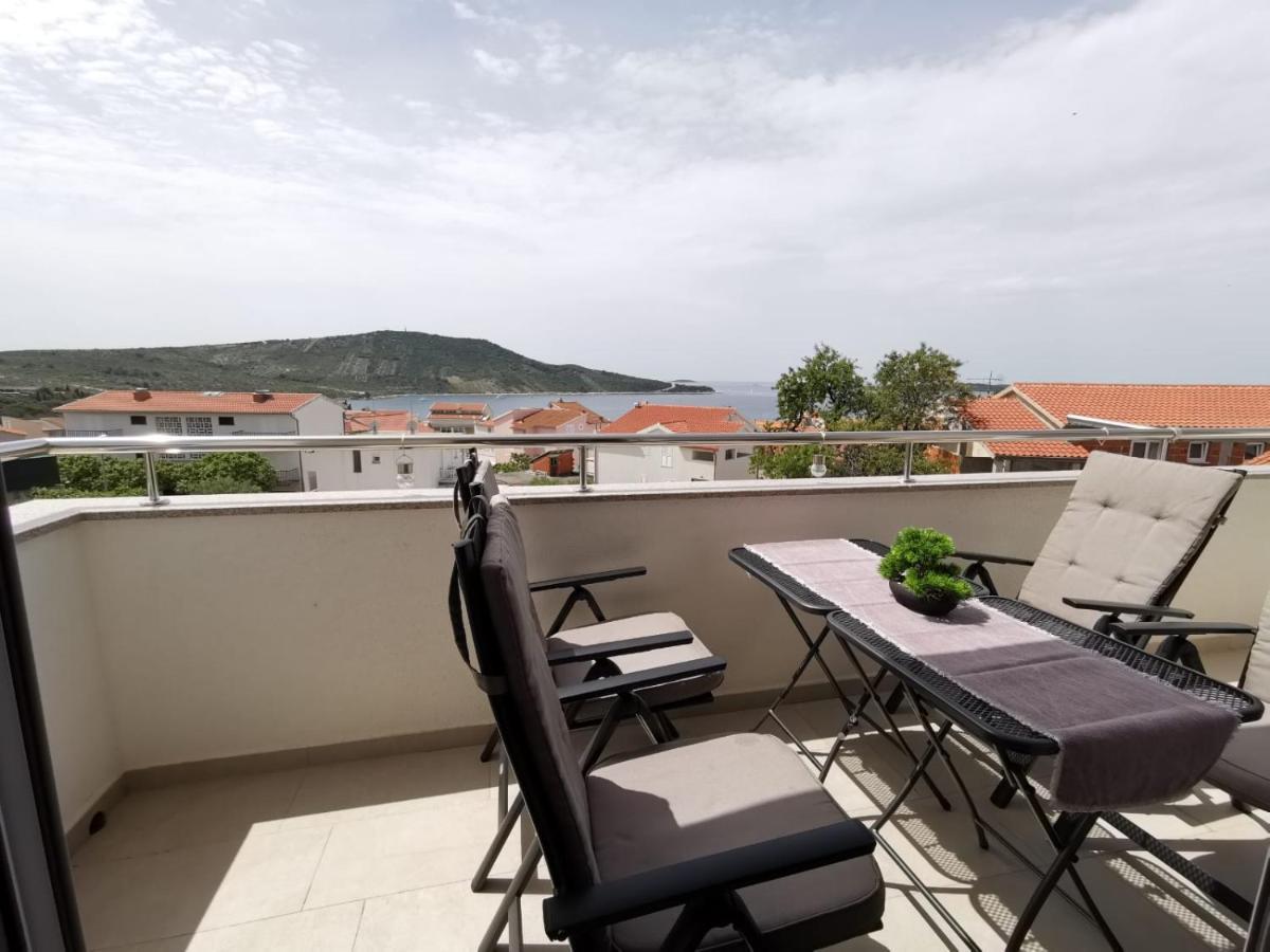 Apartamento Ristovic Primošten Exterior foto