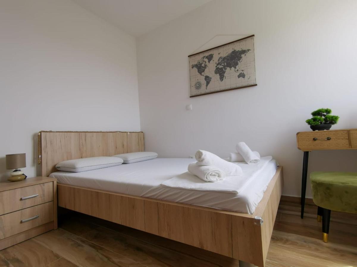 Apartamento Ristovic Primošten Exterior foto