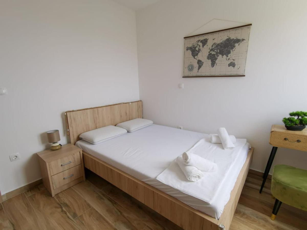 Apartamento Ristovic Primošten Exterior foto